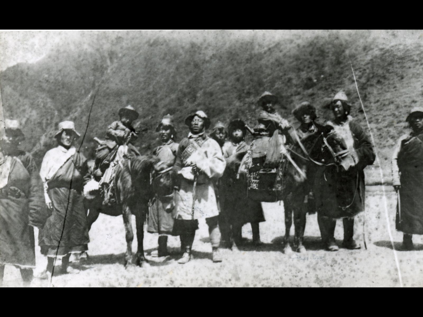 Baby Rakra's First Trip to Pakshoe